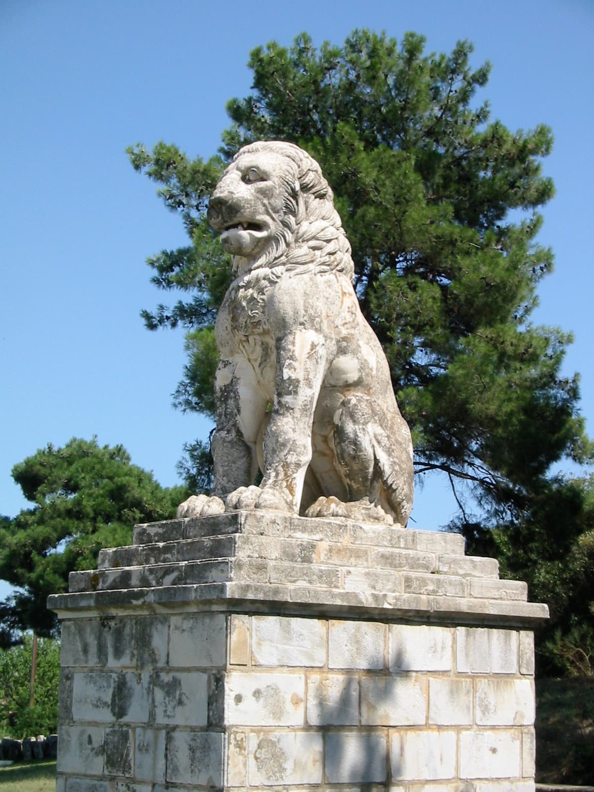 Amfipolis — Lew nad Via Egnatia, którą szedł Paweł