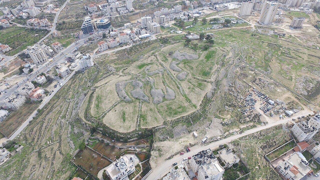 Mispa (Tell en-Nasbeh) — miasto Samuela i Gedaliasza